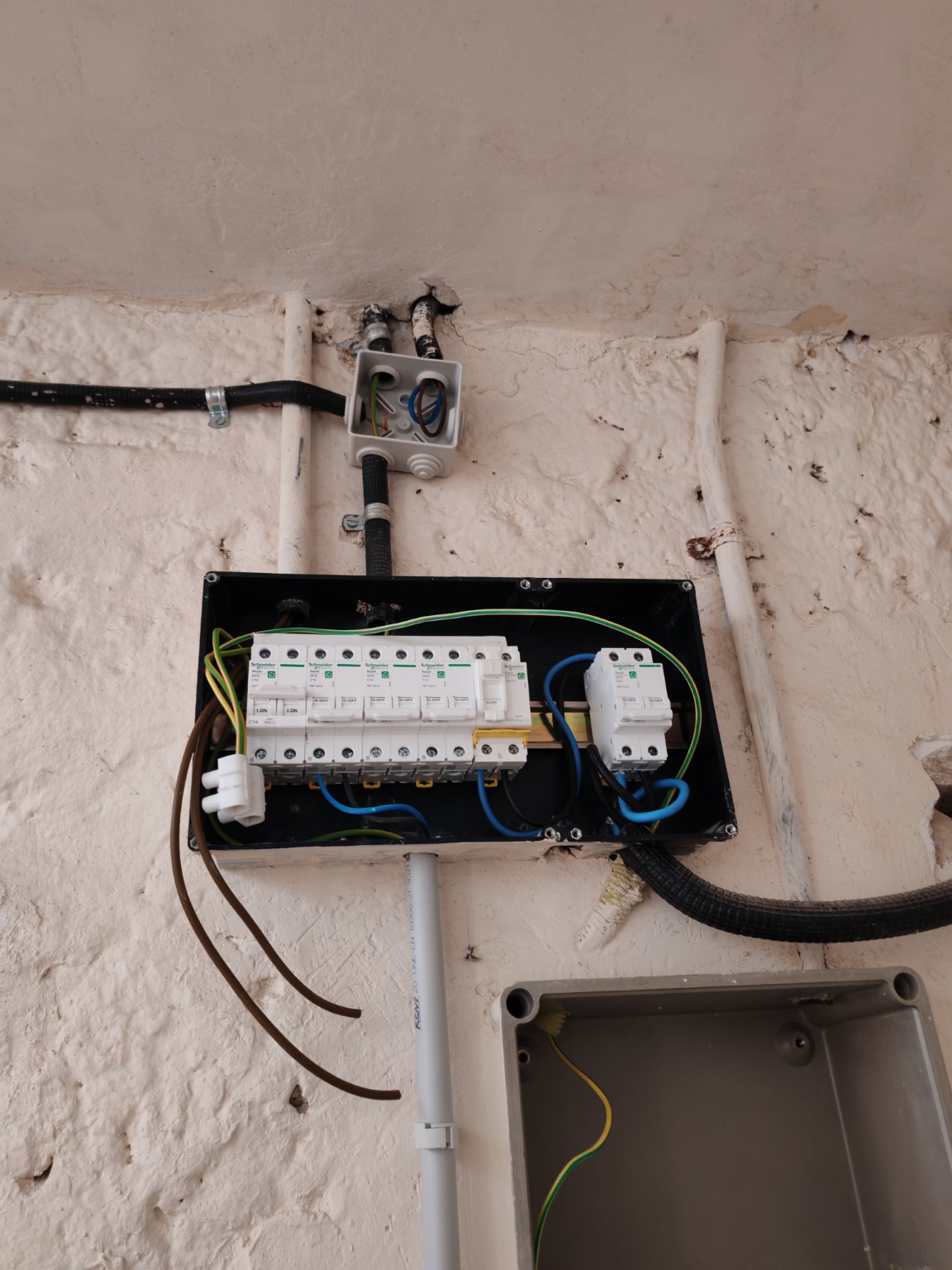 Rehabilitación eléctrica de vivienda en Conca de Barberà Renovación de cuadro eléctrico en vivienda de Conca de Barberà